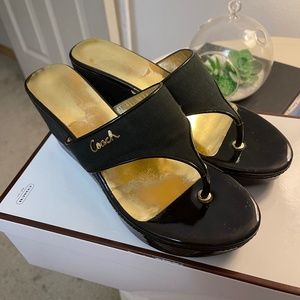 Coach canvas and patent leather platform wedge thong sandals, size 7